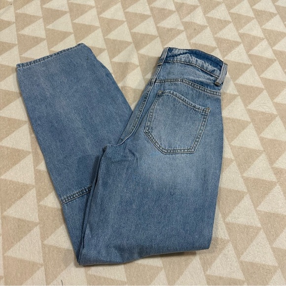 Universal standard medium wash high rise straight leg jeans - Picture 1 of 3